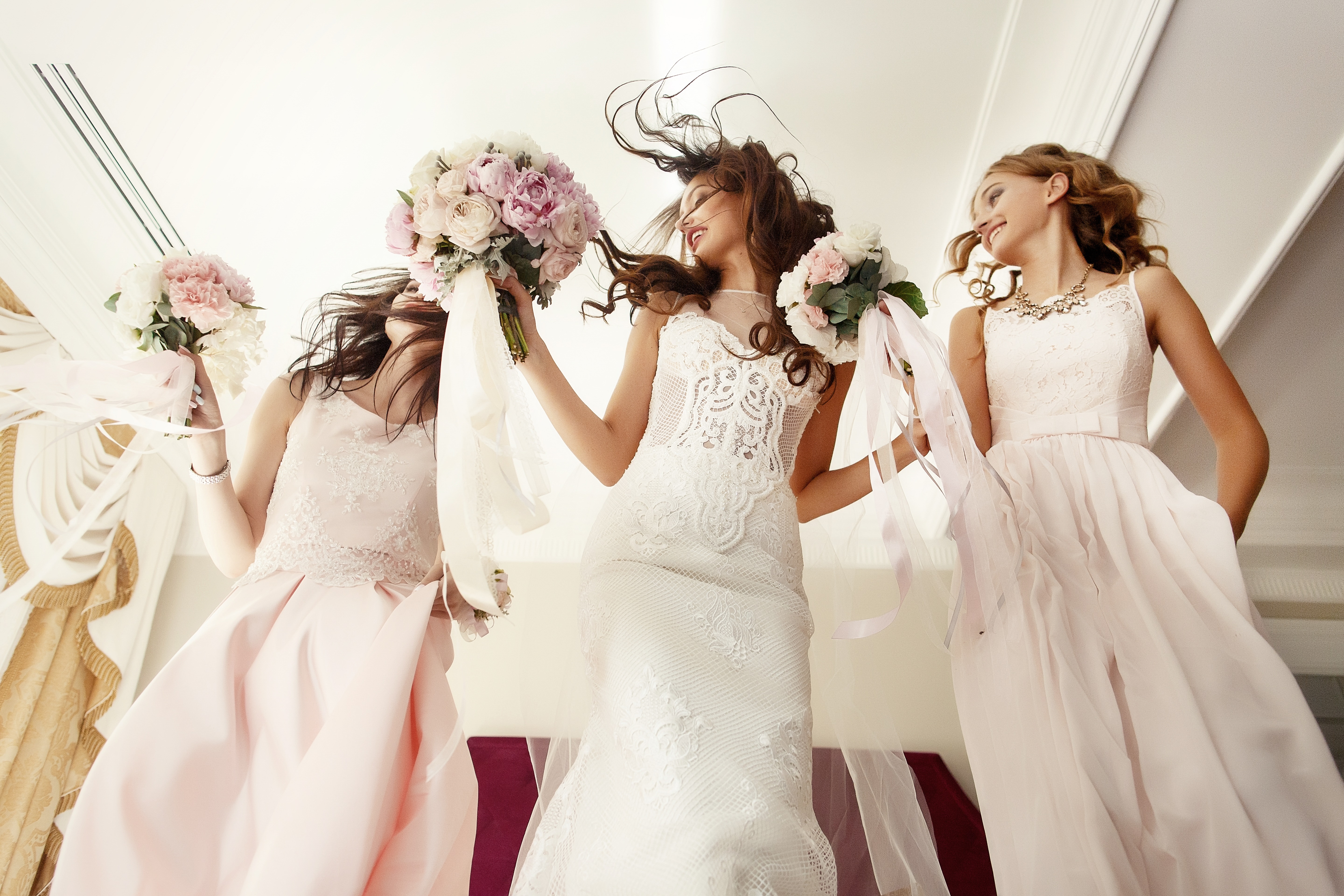 10 Signs You Have The Best Bridesmaids Ever!