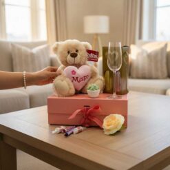 Mam - Sending You a Smile Hamper