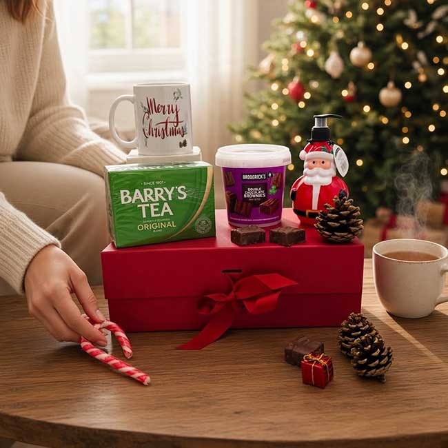 Broderick's Christmas Tea & Treats Gift Box